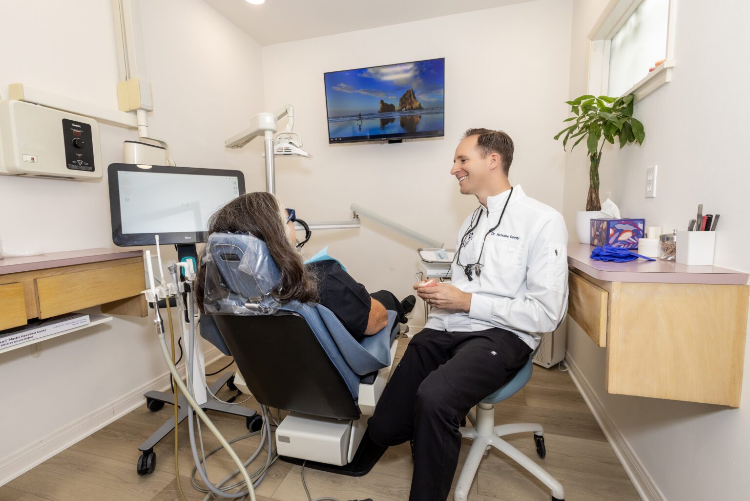 Dovey Dental -